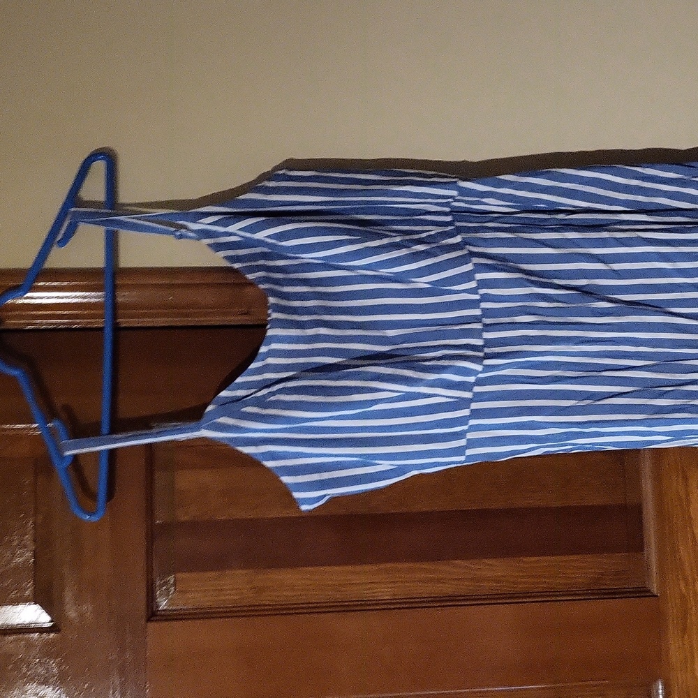 Old Navy XL blue and white dress